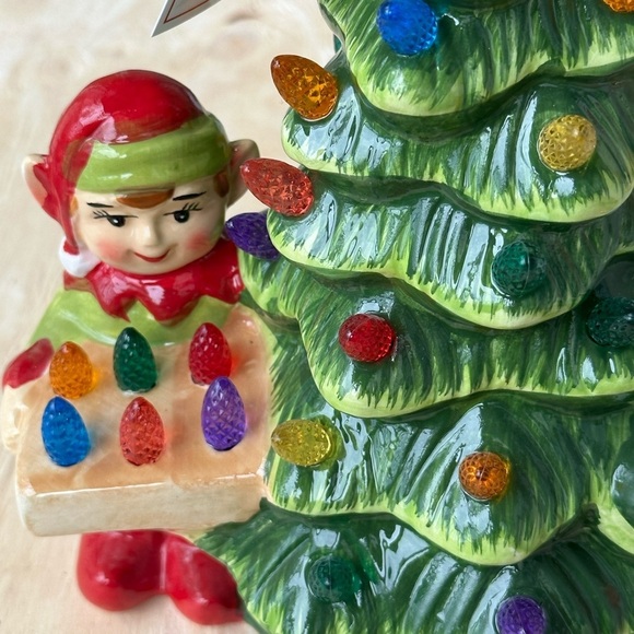 Mr. Christmas
10” Santa & elf Nostalgic Ceramic led lighted Tree NWT - Picture 9 of 15